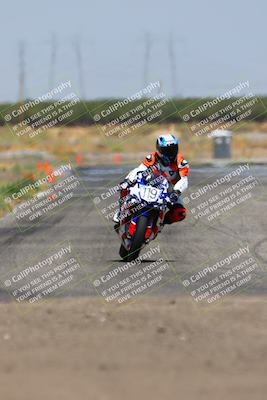 media/Aug-13-2023-CRA (Sun) [[1cfc37a6fb]]/Race 10 1000 Superbike/Race/